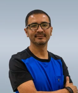 Dr. Roger ramírez P.