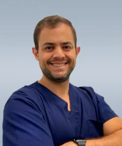 Dr. Pablo Mora M.